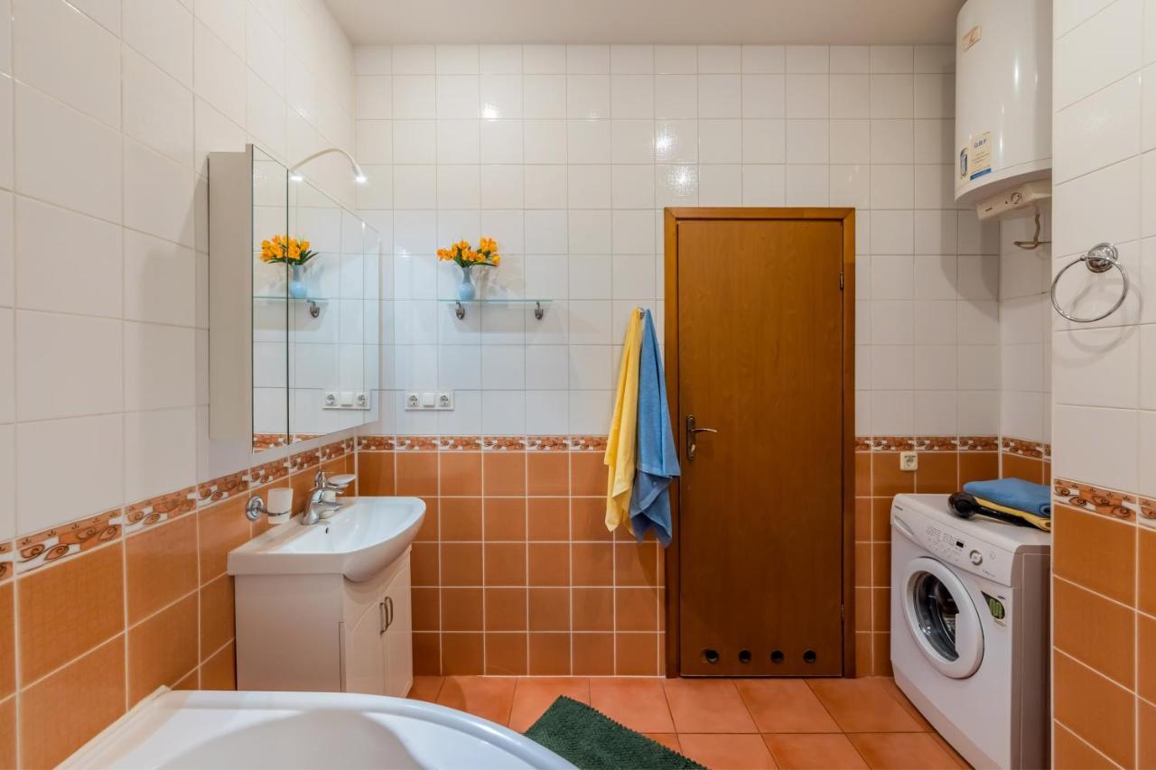 2К Квартира Між Майданом Та Софією Київською Apartment Екстериор снимка