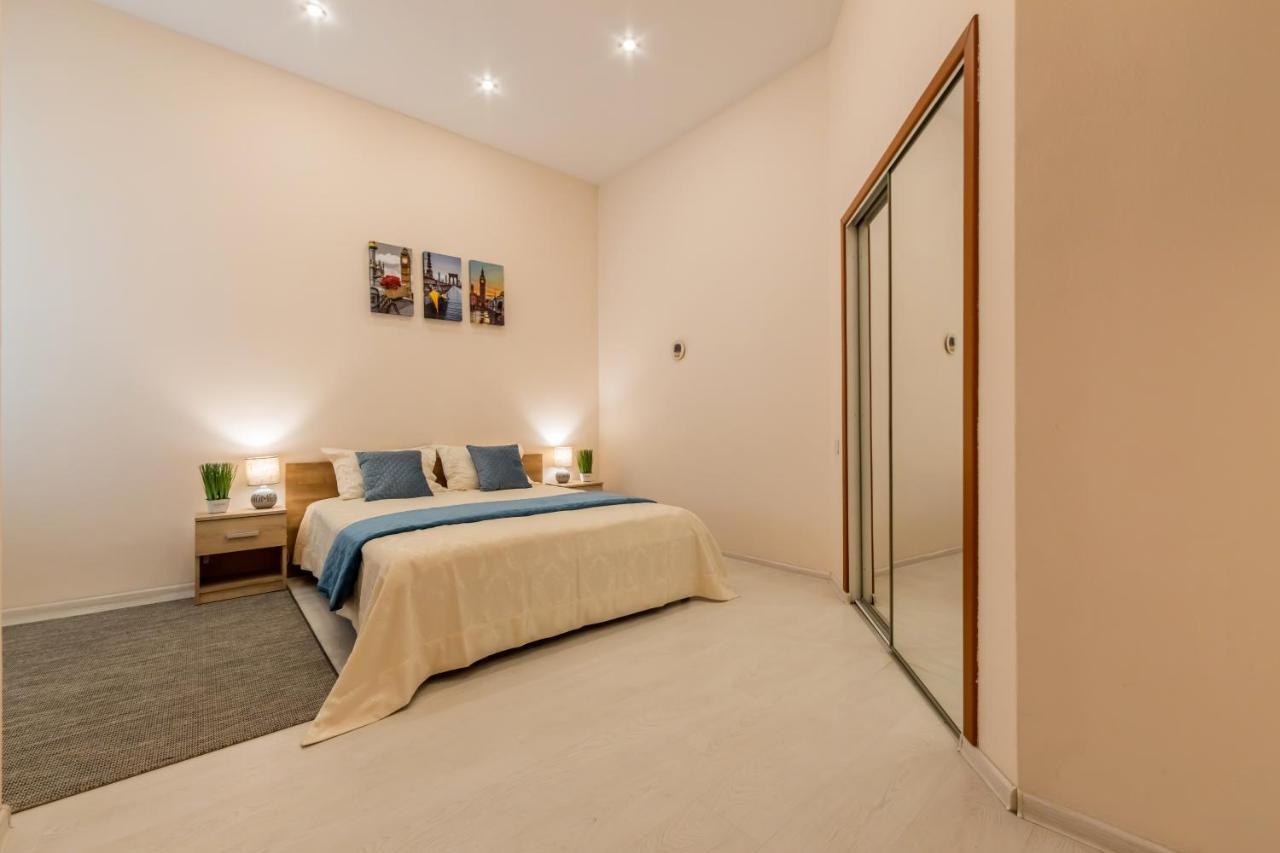 2К Квартира Між Майданом Та Софією Київською Apartment Екстериор снимка